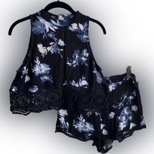 Kendall & Kylie 2-Piece Set